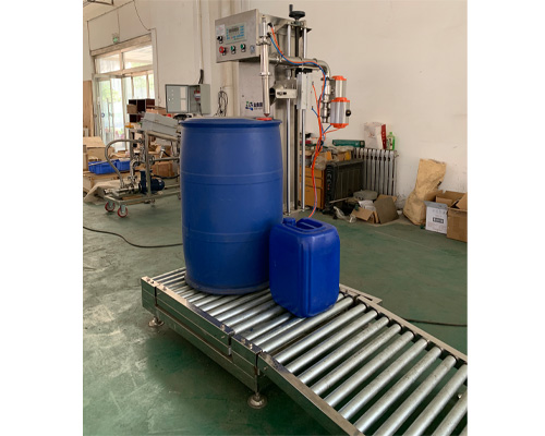 泰安液體稱重灌裝機(jī)